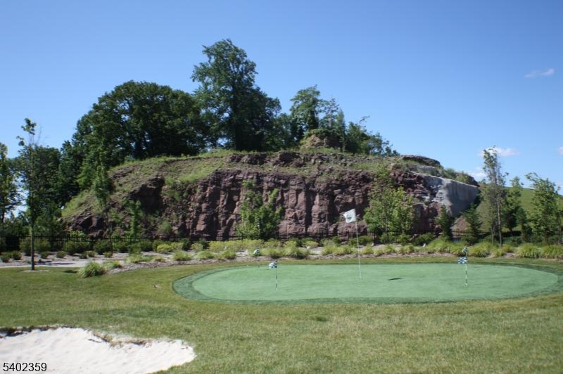 Four Seasons at Great Notch - Residential