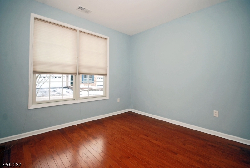 Four Seasons at Great Notch - Residential