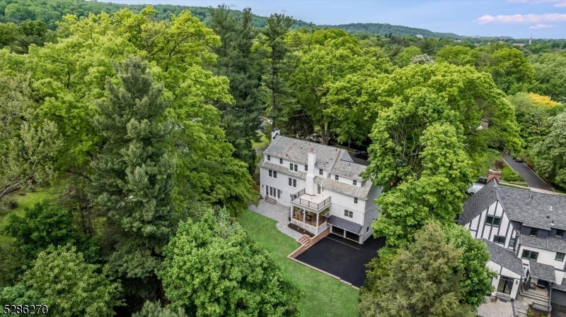 Estate - Residential