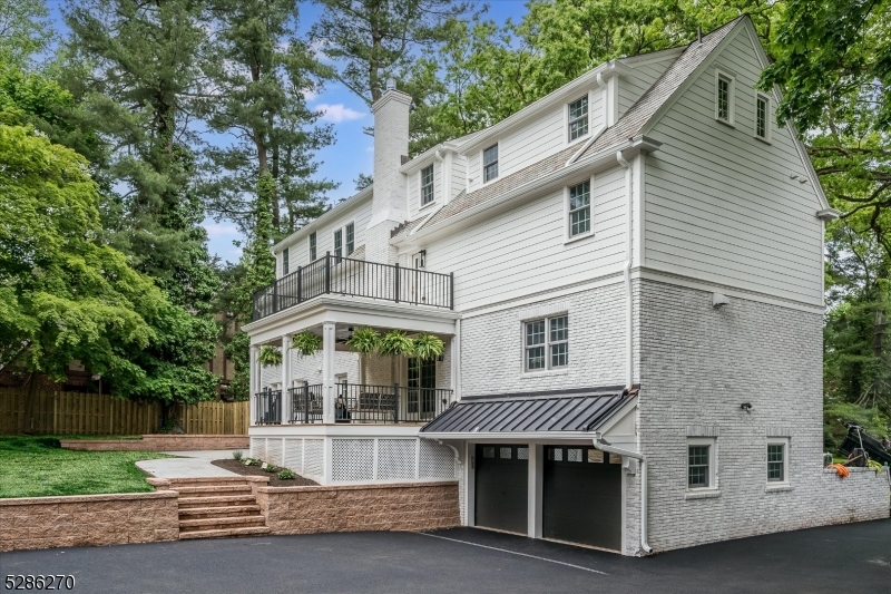 Estate - Residential