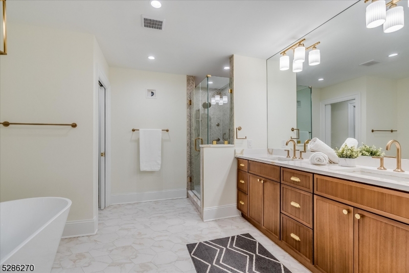 Estate - Residential