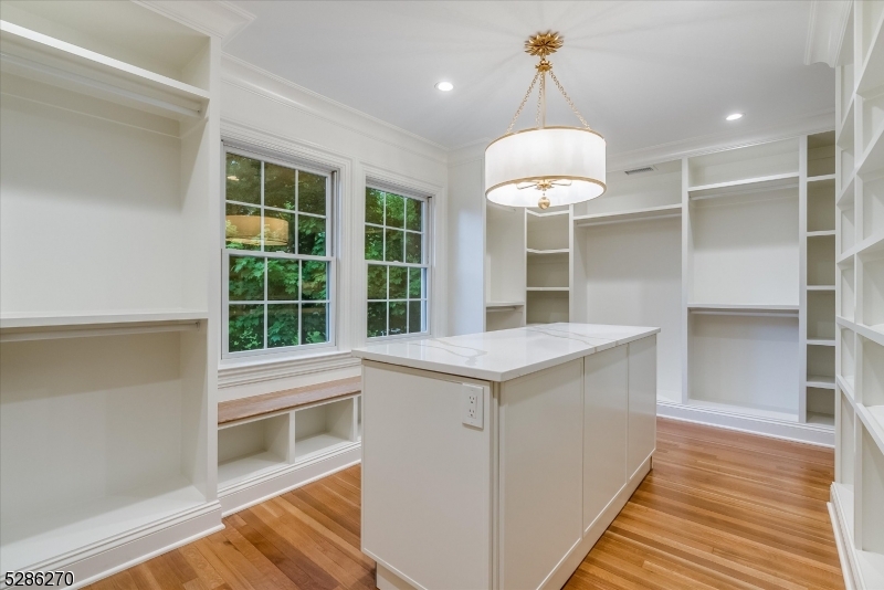 Estate - Residential