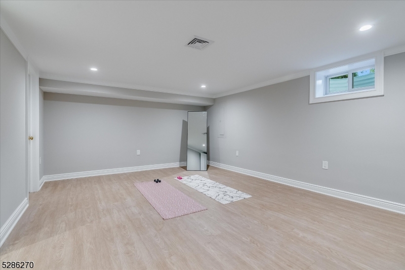 Estate - Residential