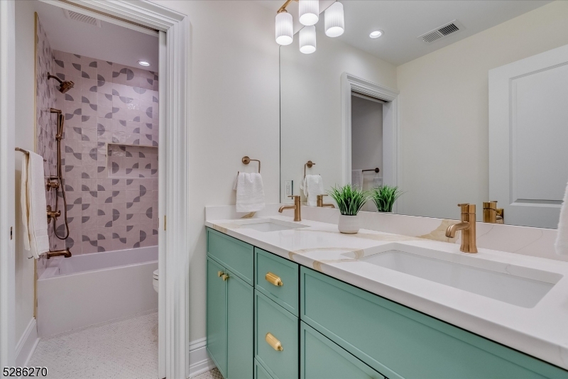 Estate - Residential