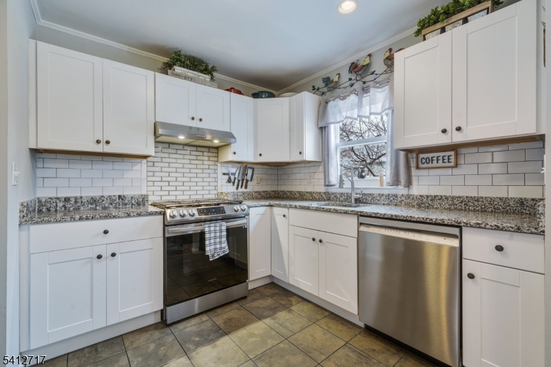 Milton Lake - Residential