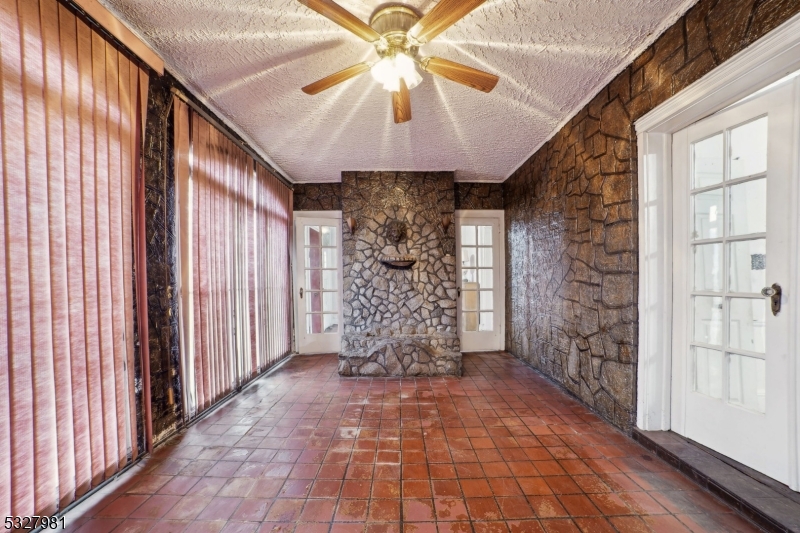 Weequahic - Residential