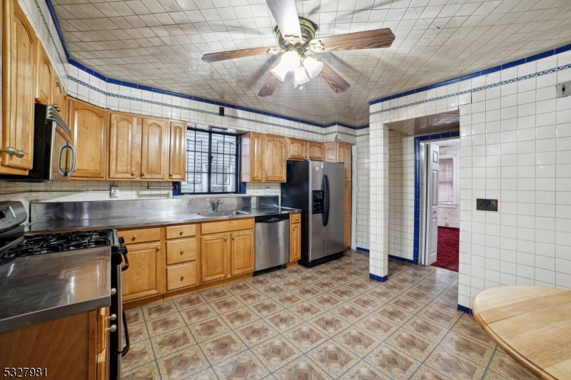 Weequahic - Residential