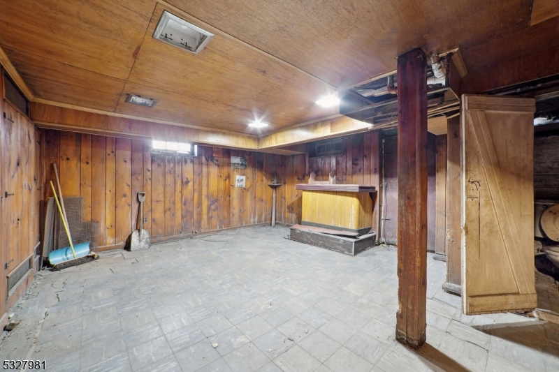 Weequahic - Residential