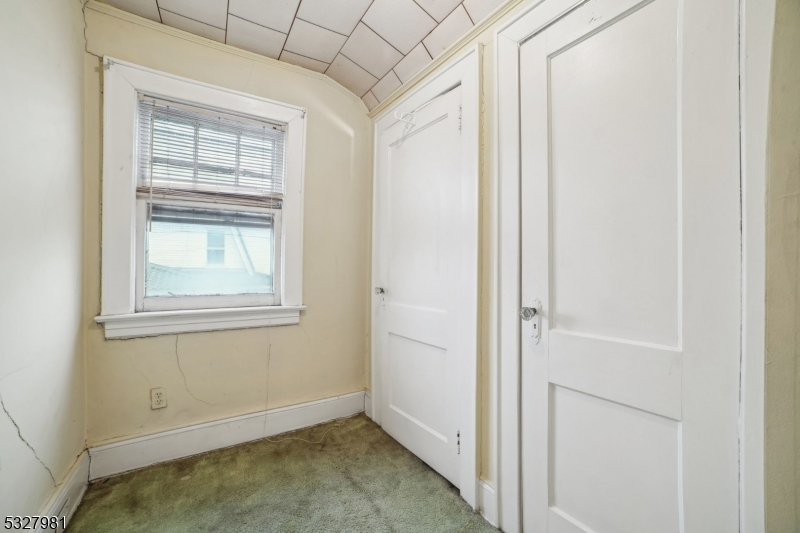 Weequahic - Residential