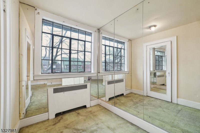 Weequahic - Residential