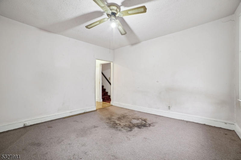 Weequahic - Residential