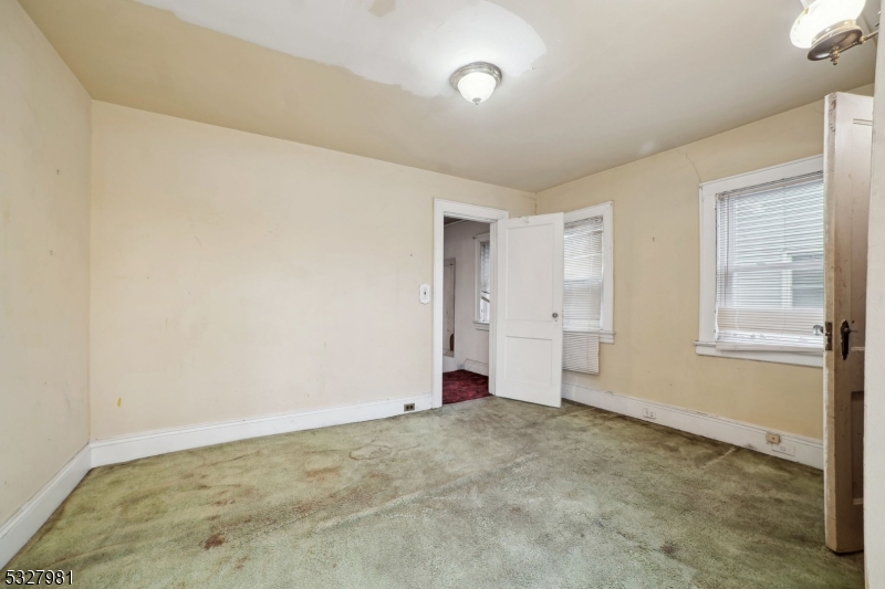 Weequahic - Residential