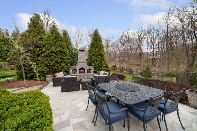 The Pond - Residential