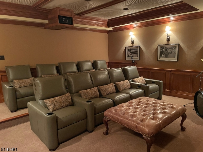 The Pond - Residential