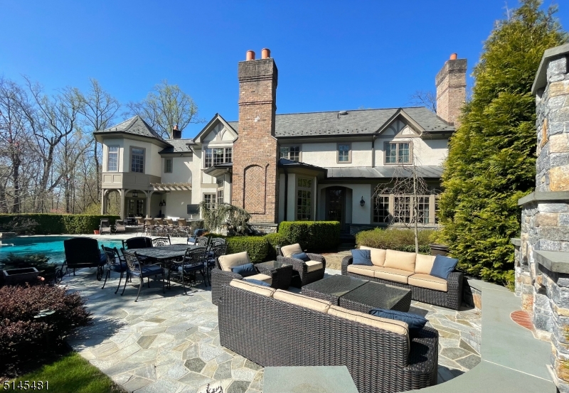 The Pond - Residential