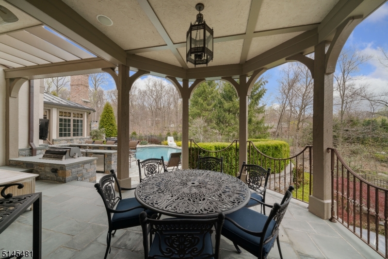 The Pond - Residential