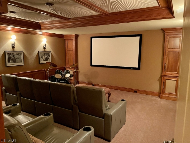 The Pond - Residential