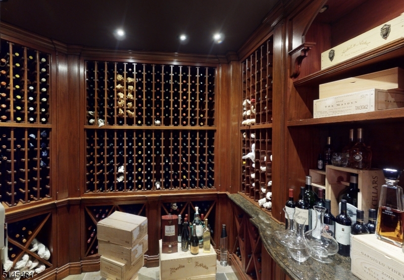 The Pond - Residential