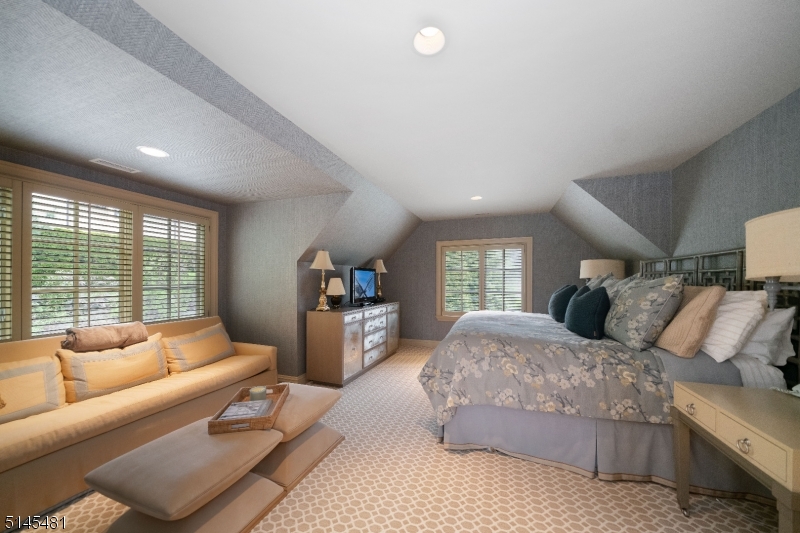 The Pond - Residential