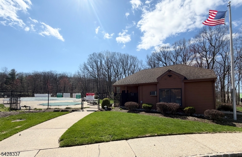 Townsquare Village - Residential