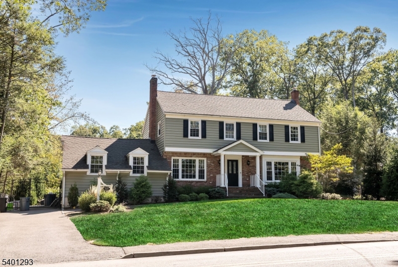 Pines lake - Residential