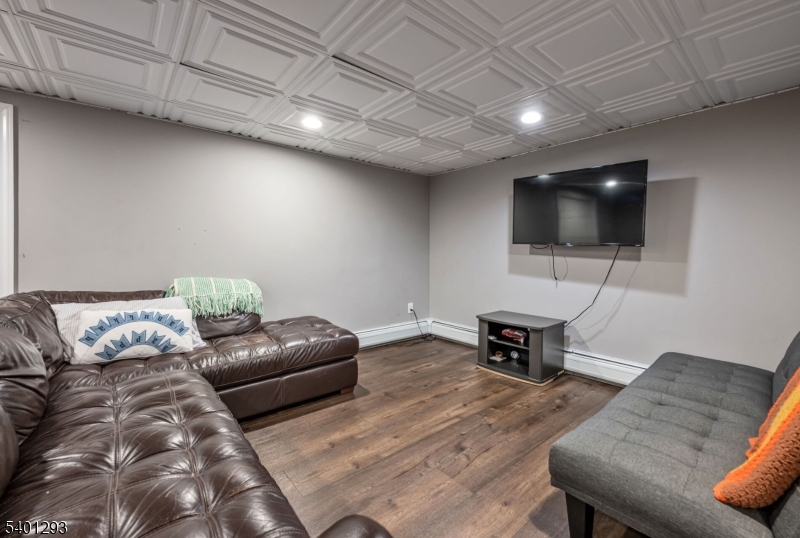 Pines lake - Residential