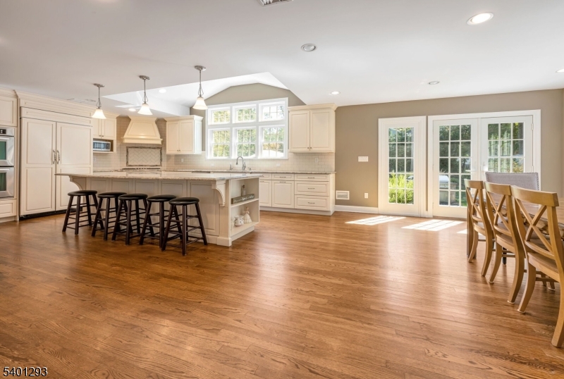 Pines lake - Residential