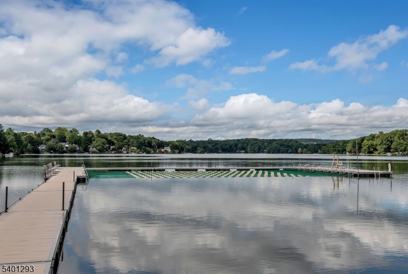 Pines lake - Residential