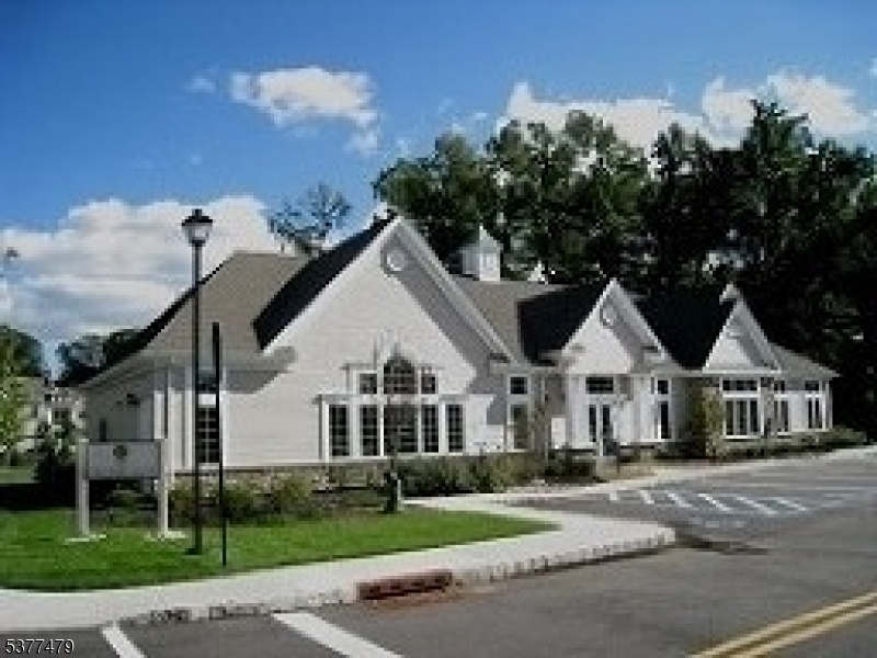 The Grande - Residential Lease