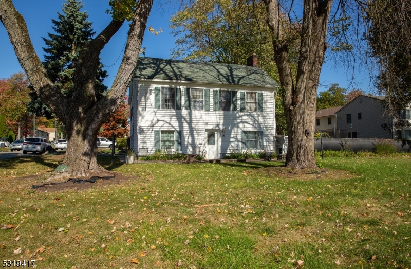 Lake Parsippany - Residential