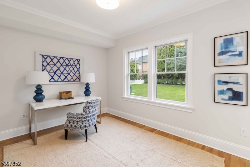 Upper Washington - Residential