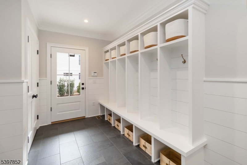 Upper Washington - Residential