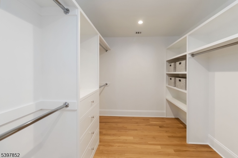 Upper Washington - Residential