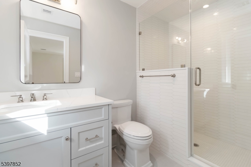 Upper Washington - Residential