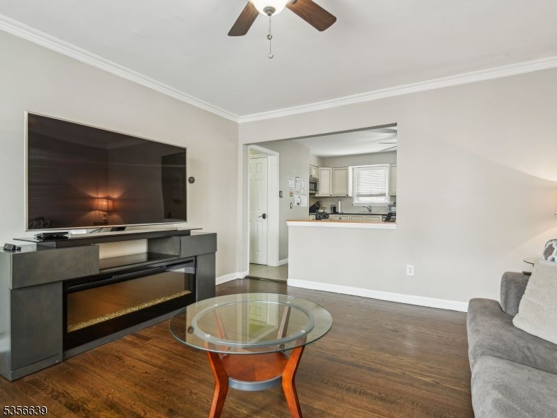 23 Eagle St 2