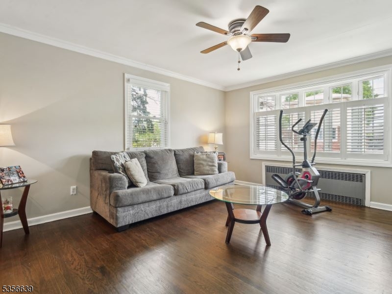 23 Eagle St 2