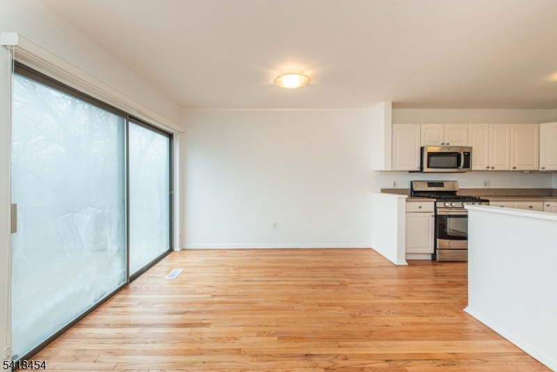 Lindsley Heights - Residential