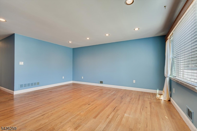 Port Reading - Residential