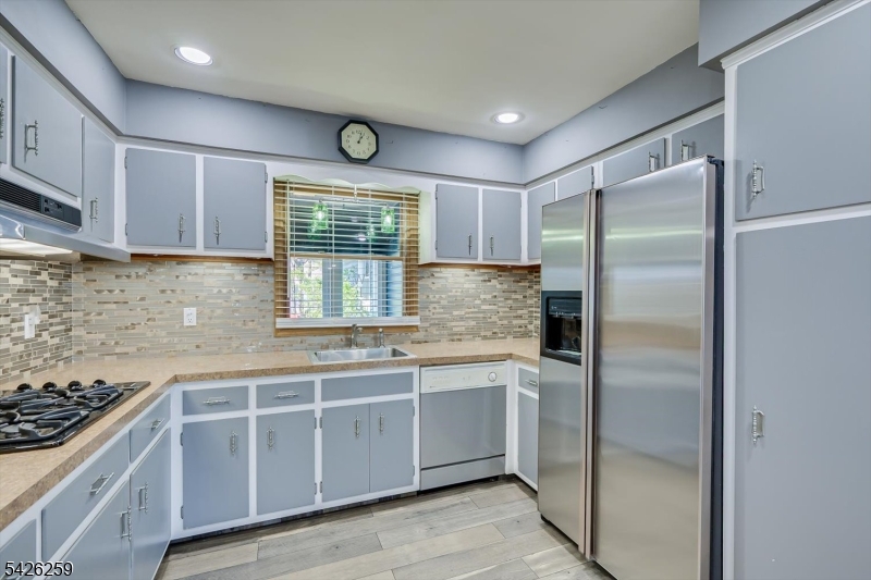 Port Reading - Residential