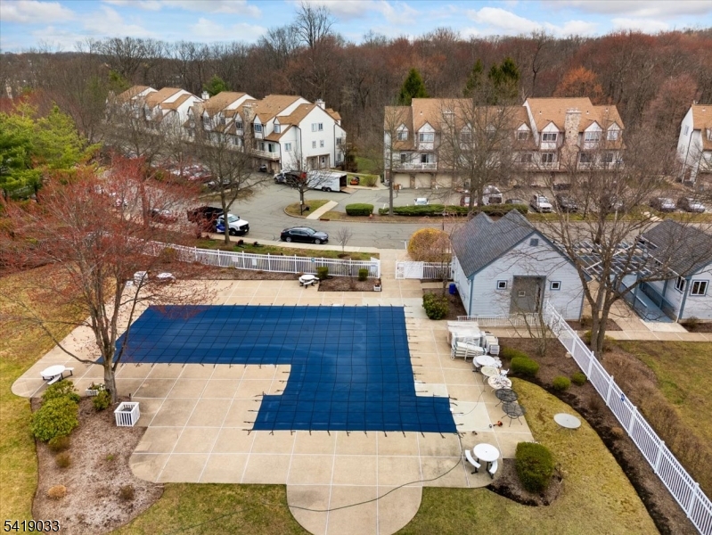 THE MEADOWS - Residential