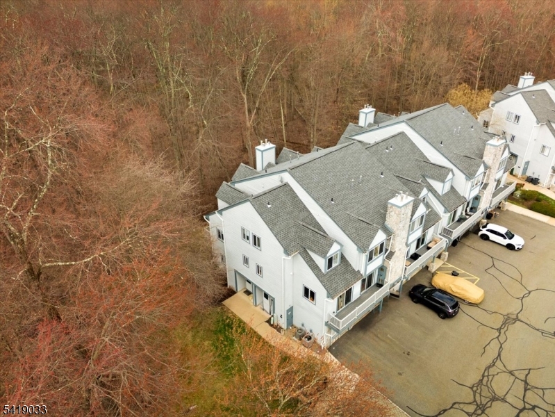 THE MEADOWS - Residential