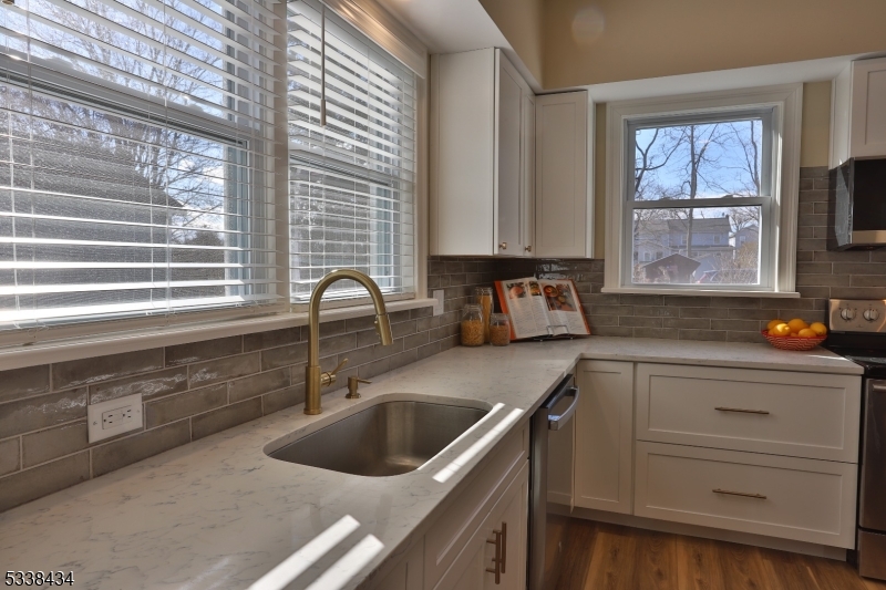 Clinton Twp., New Jersey 08801, United States, 2 Bedrooms Bedrooms, ,1 BathroomBathrooms,Residential,Active,3935