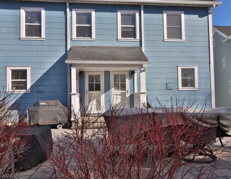 Clinton Twp., New Jersey 08801, United States, 2 Bedrooms Bedrooms, ,1 BathroomBathrooms,Residential,Active,3935