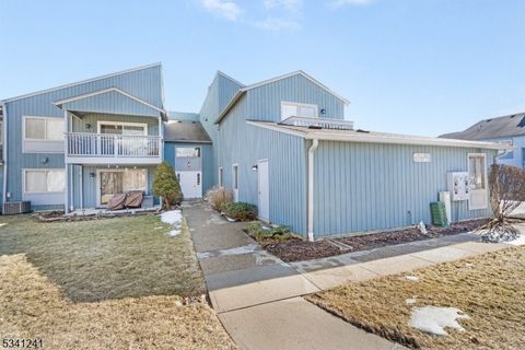 MLS: 3948763