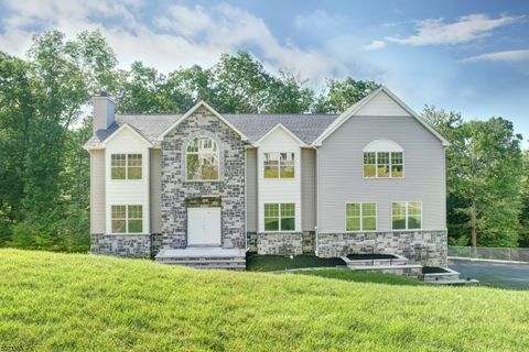 41 Fox Run Parsippany-Troy Hills Twp. NJ 07834