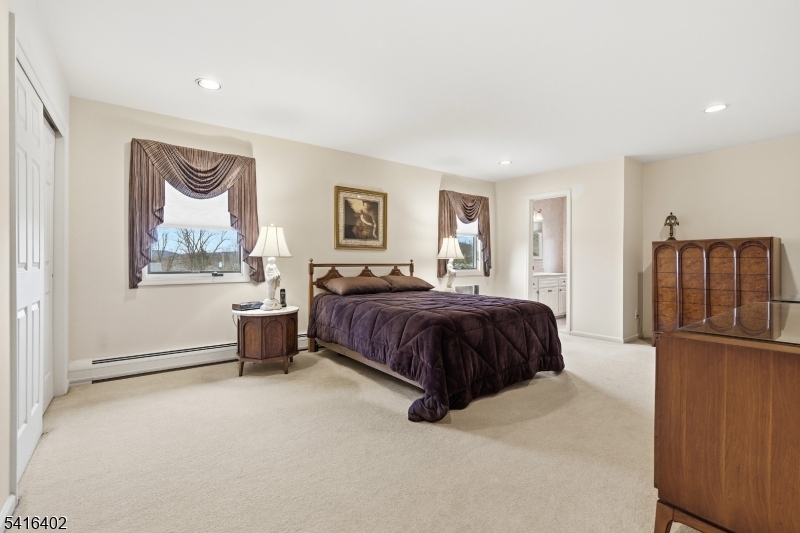 Rolling Hills - Residential