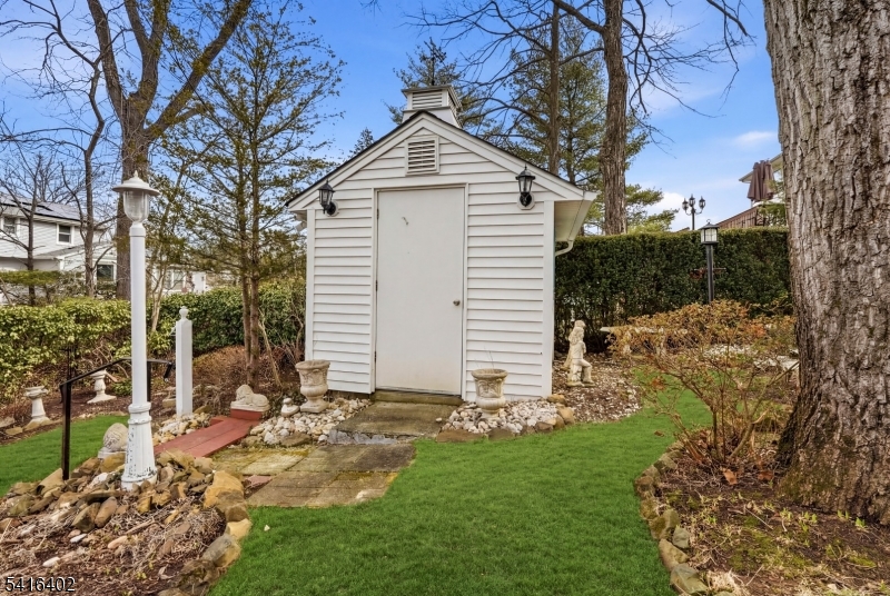 Rolling Hills - Residential