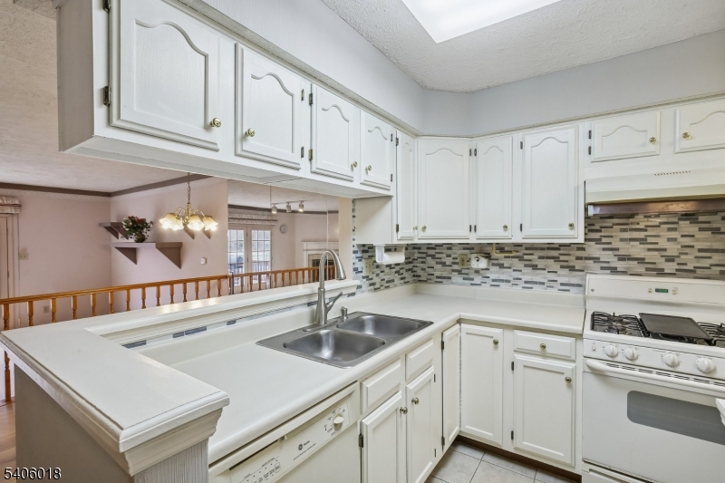 PRINCETON VILLAGE - Residential