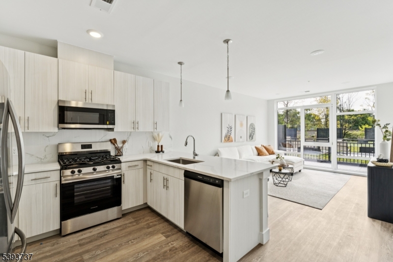 Veranta by Kontos - Residential Lease