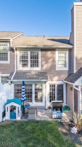 Stoneview - Residential